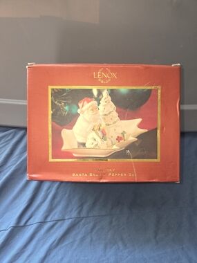 Lenox Christmas Holiday Santa Salt & Pepper 3 Piece Set